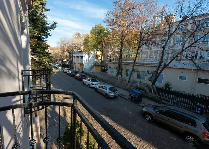 Secret Guest house 3*